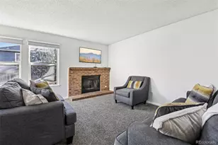 19056 E 16th Pl, Aurora, CO 80011 - Photo 7