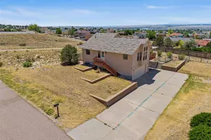 242 W Delray Dr, Pueblo, CO 81007 - Photo 5