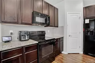 907 S Pr Dr, Milliken, CO 80543 - Photo 7
