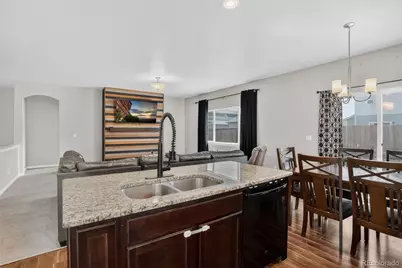 907 S Prairie Drive, Milliken, CO 80543 - Photo 9