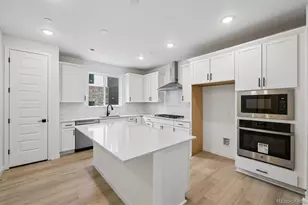 11472 E Briarwood Cir, Centennial, CO 80112 - Photo 9