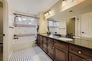6381 S Patsburg Ct, Aurora, CO 80016 - Photo 47
