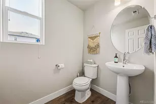 4761 Memphis St, Denver, CO 80239 - Photo 15
