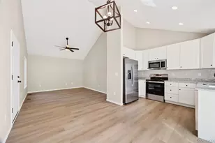 17419 E Whitaker Dr, Aurora, CO 80015 - Photo 7