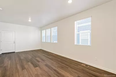 18784 E 99th Avenue, Commerce City, CO 80022 - Photo 5