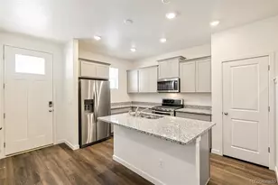 18784 E 99th Ave, Commerce City, CO 80022 - Photo 7