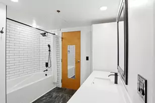 1800 Lawrence Street, Denver, CO 80202 - Photo 23