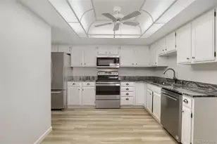 13800 E Marina Dr, Aurora, CO 80014 - Photo 11