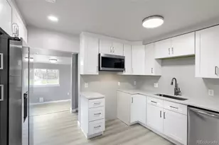 2388 Geneva St, Aurora, CO 80010 - Photo 9