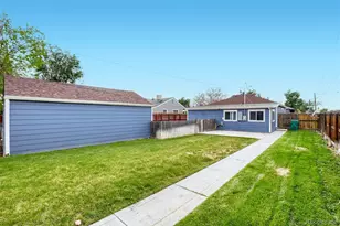 2388 Geneva St, Aurora, CO 80010 - Photo 27