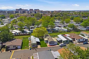 1705 Clark St, Aurora, CO 80011 - Photo 5