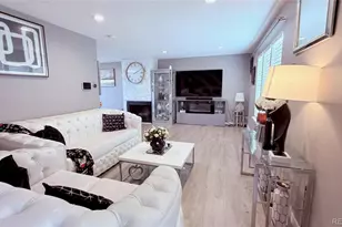 1915 S Oakland Way, Aurora, CO 80014 - Photo 3