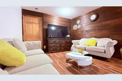 1915 S Oakland Way, Aurora, CO 80014 - Photo 15