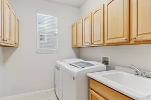 1022 Bramblewood Dr, Castle Pines, CO 80108 - Photo 15