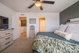 27473 E 1st Pl, Aurora, CO 80018 - Photo 17