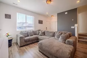 27473 E 1st Pl, Aurora, CO 80018 - Photo 5