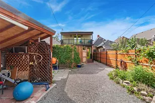 3313 Curtis Street, Denver, CO 80205 - Photo 35