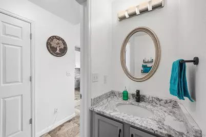 19558 E 58th Circle, Aurora, CO 80019 - Photo 15