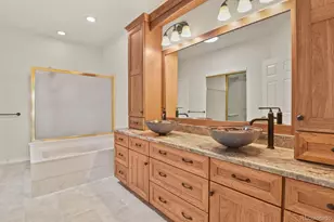 2750 W Riverwalk Cir, Littleton, CO 80123 - Photo 23