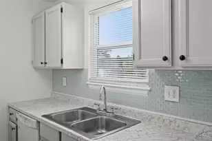 1141 S Gilbert St, Castle Rock, CO 80104 - Photo 9