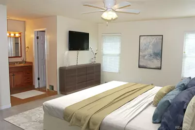 2734 S Heather Gardens Way, Aurora, CO 80014 - Photo 11