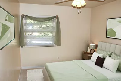 2734 S Heather Gardens Way, Aurora, CO 80014 - Photo 17