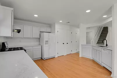 5530 S Quemoy Circle, Aurora, CO 80015 - Photo 11