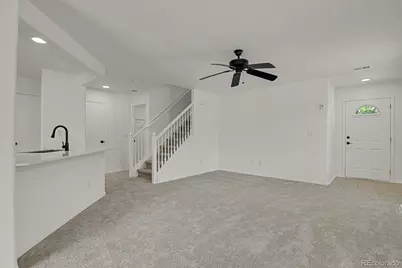5530 S Quemoy Circle, Aurora, CO 80015 - Photo 5
