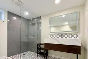 557 S University Blvd, Denver, CO 80209 - Photo 21