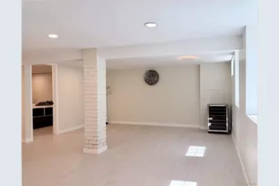 557 S University Boulevard, Denver, CO 80209 - Photo 17