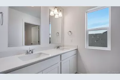 9934 Danube Court, Commerce City, CO 80022 - Photo 33