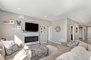 19170 E Pacific Pl, Aurora, CO 80013 - Photo 5