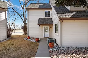 2132 S Victor St, Aurora, CO 80014 - Photo 1