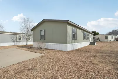 10710 Aspen Street, Longmont, CO 80504 - Photo 3