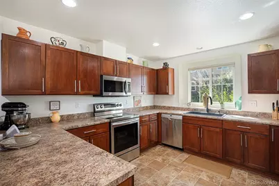 17232 E Kansas Drive, Aurora, CO 80017 - Photo 7