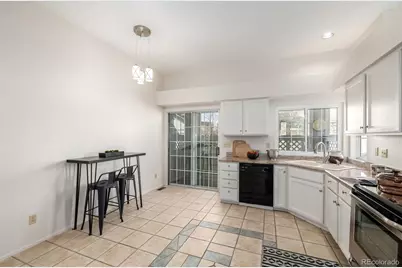 9936 E Hawaii Place, Aurora, CO 80247 - Photo 13