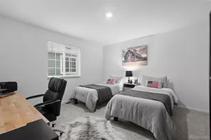 3878 N Riviera Ct, Aurora, CO 80019 - Photo 23