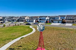 9895 Ceylon Ct, Commerce City, CO 80022 - Photo 31