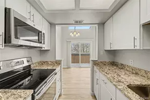 1342 S Cathay Ct, Aurora, CO 80017 - Photo 1