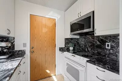 17591 E Temple Drive, Aurora, CO 80015 - Photo 13
