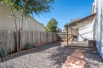 17591 E Temple Drive, Aurora, CO 80015 - Photo 39