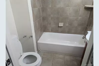 3256 Troy Street, Aurora, CO 80011 - Photo 9