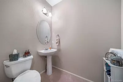 20568 E Lake Place, Aurora, CO 80016 - Photo 19