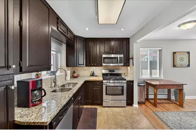 8122 W 17th Avenue, Lakewood, CO 80214 - Photo 9