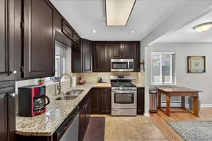8122 W 17th Ave, Lakewood, CO 80214 - Photo 9