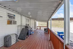 1666 Eisenhower Way, Aurora, CO 80011 - Photo 17