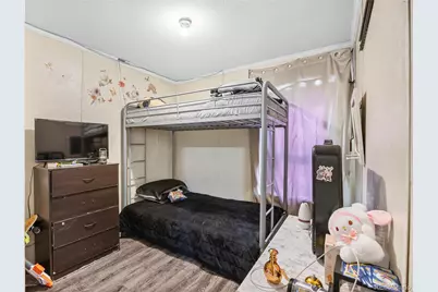 1666 Eisenhower Way, Aurora, CO 80011 - Photo 3