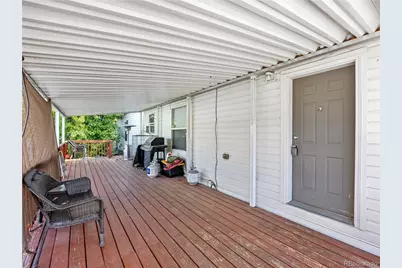 1666 Eisenhower Way, Aurora, CO 80011 - Photo 15