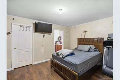 1666 Eisenhower Way, Aurora, CO 80011 - Photo 13