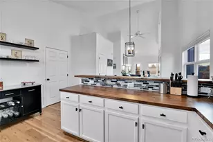 15555 E 40th Ave, Denver, CO 80239 - Photo 11